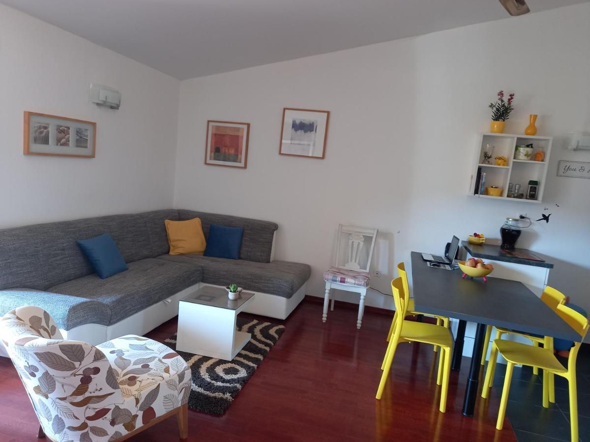 Apartman Silva Biograd Na Moru Eksteriør bilde
